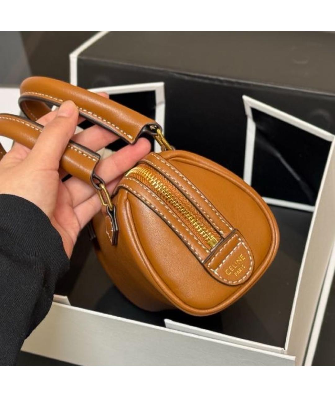 CELINE Коричневая кожаная сумка с короткими ручками, фото 6