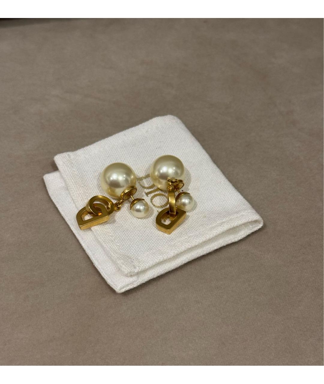 CHRISTIAN DIOR Белые металлические серьги, фото 7