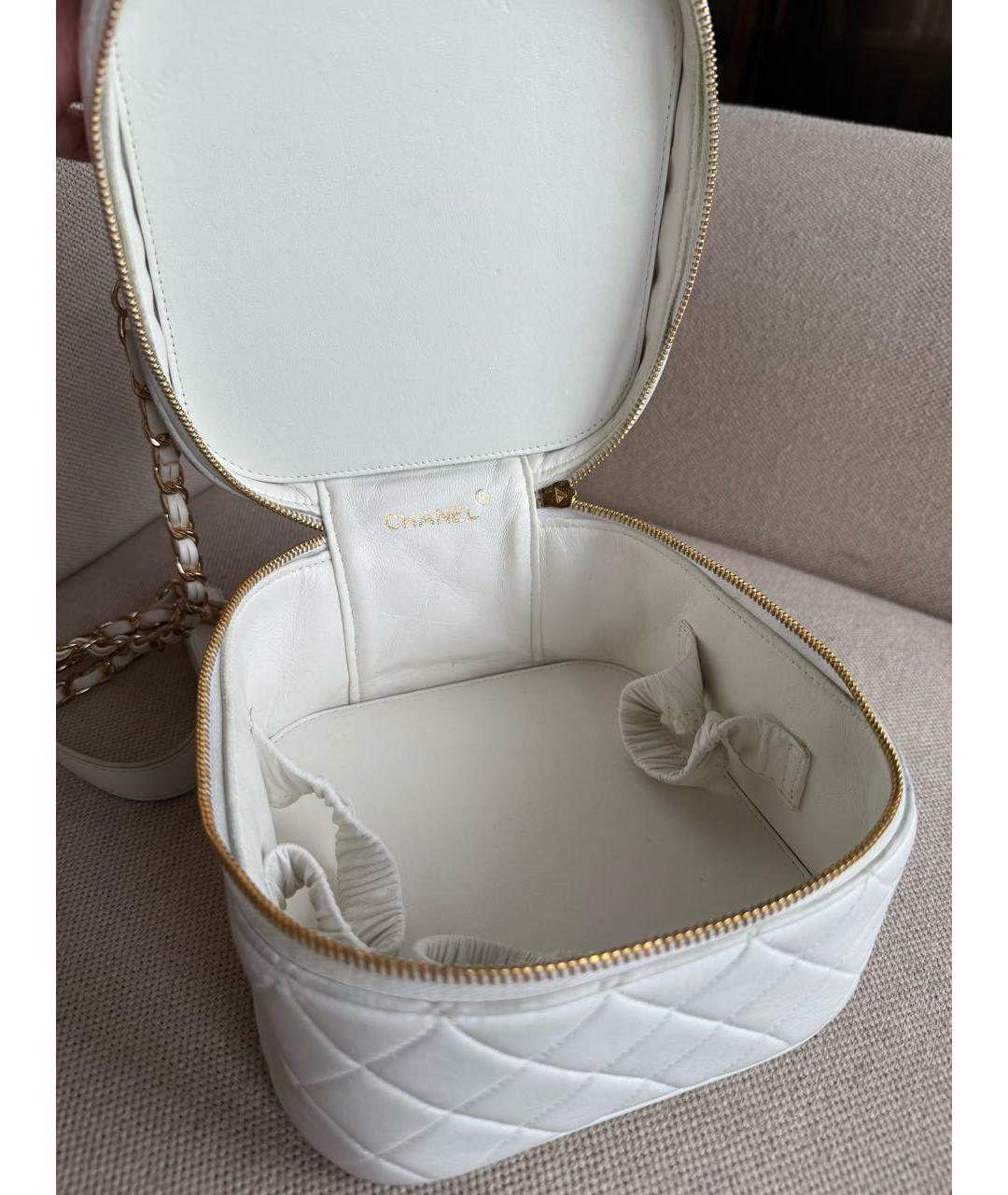 CHANEL Белая кожаная сумка через плечо, фото 4