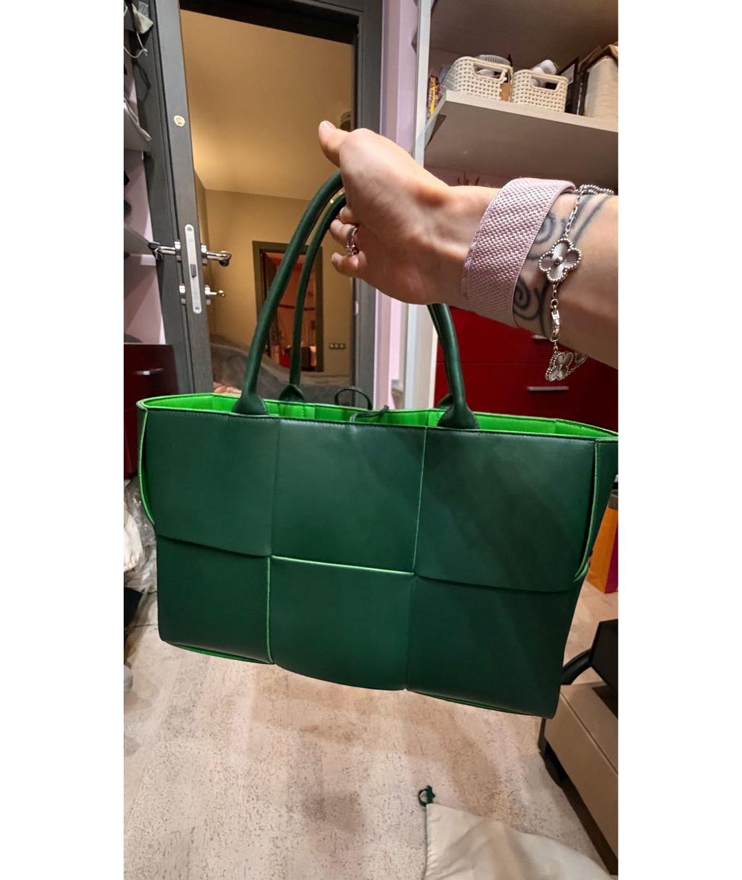 BOTTEGA VENETA Зеленая кожаная сумка тоут, фото 6