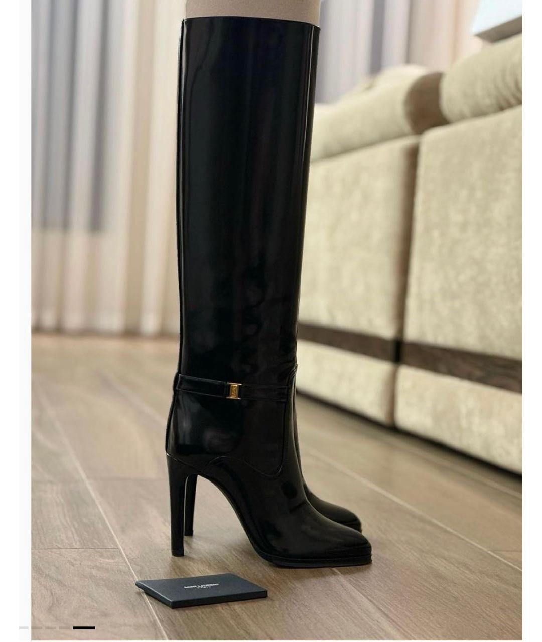 SAINT LAURENT Черные сапоги из лакированной кожи, фото 2