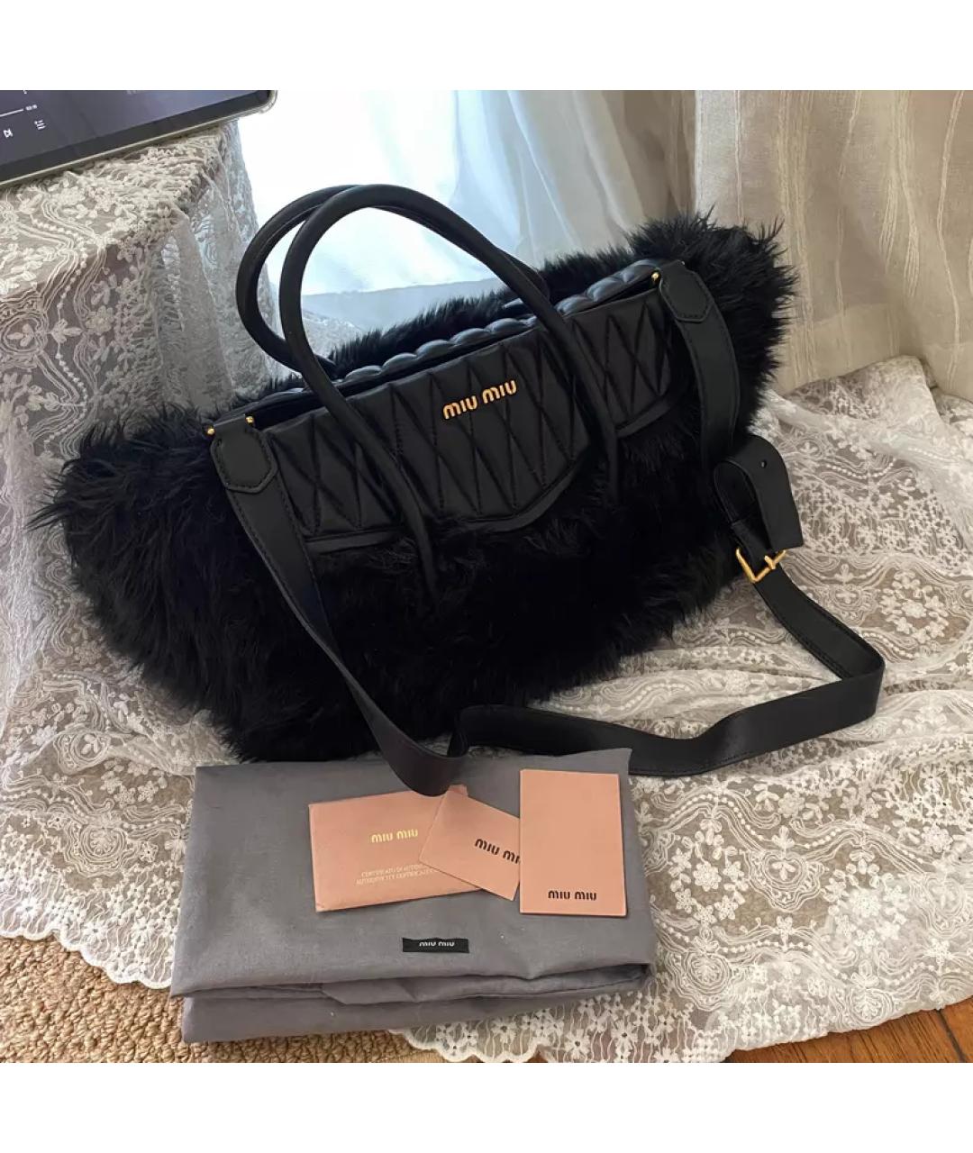 MIU MIU Черная меховая сумка с короткими ручками, фото 7