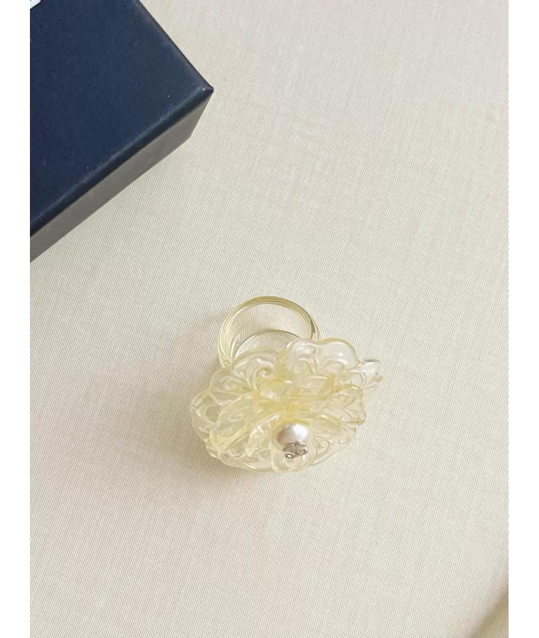 CHANEL Белое кольцо, фото 2