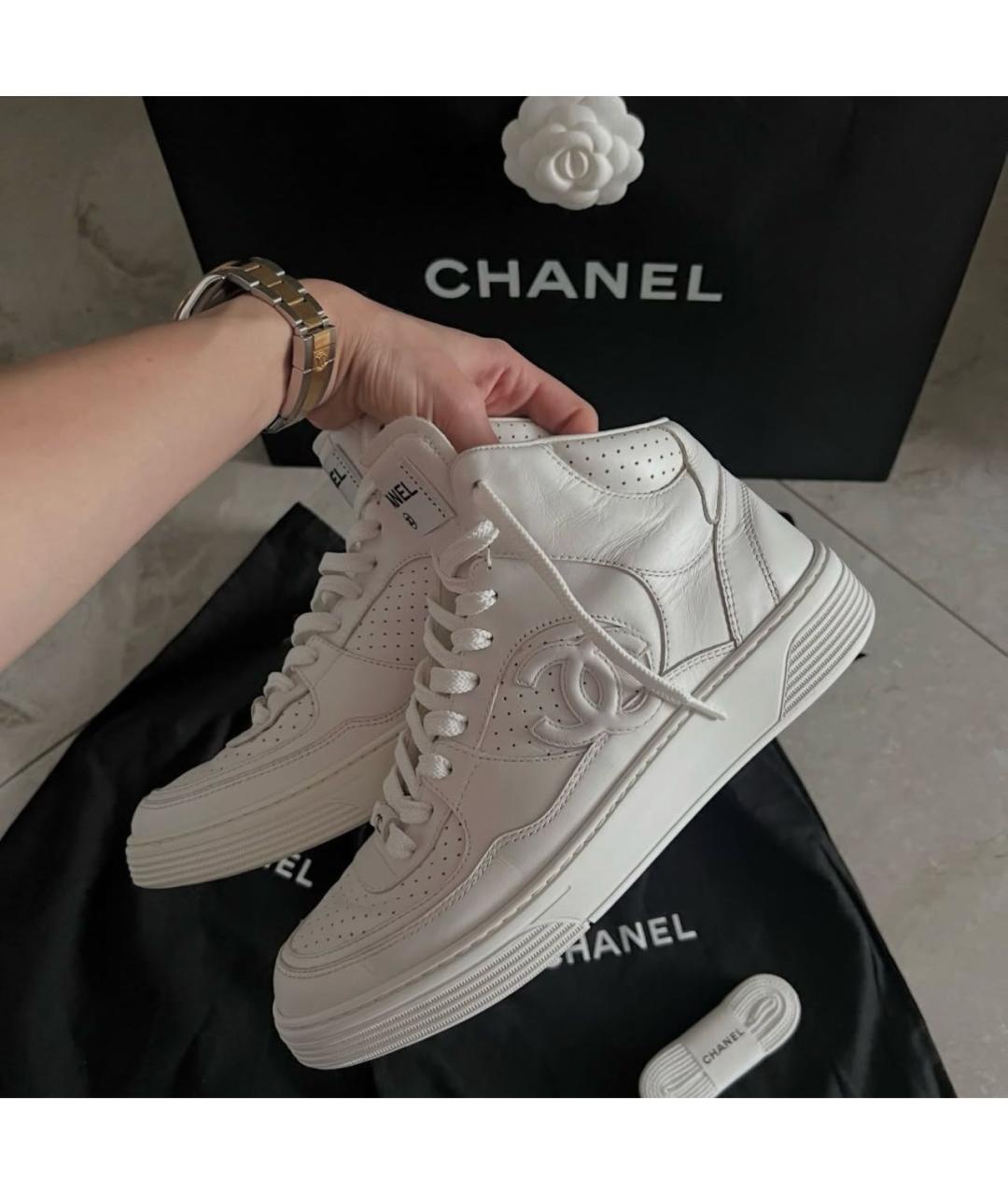 CHANEL Белые кожаные кеды, фото 7