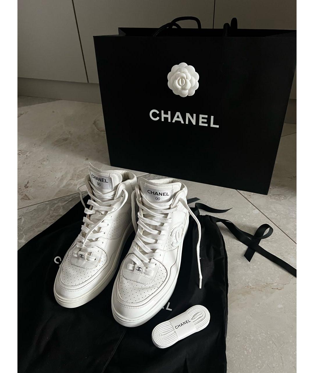 CHANEL Белые кожаные кеды, фото 6