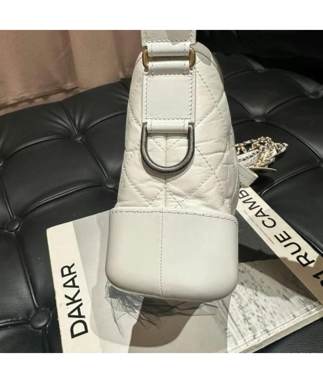 CHANEL Белая кожаная сумка через плечо, фото 5