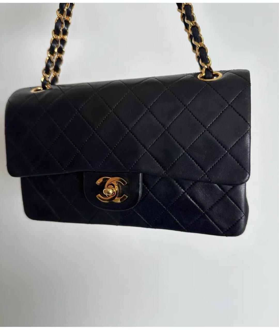 CHANEL Черная кожаная сумка через плечо, фото 2