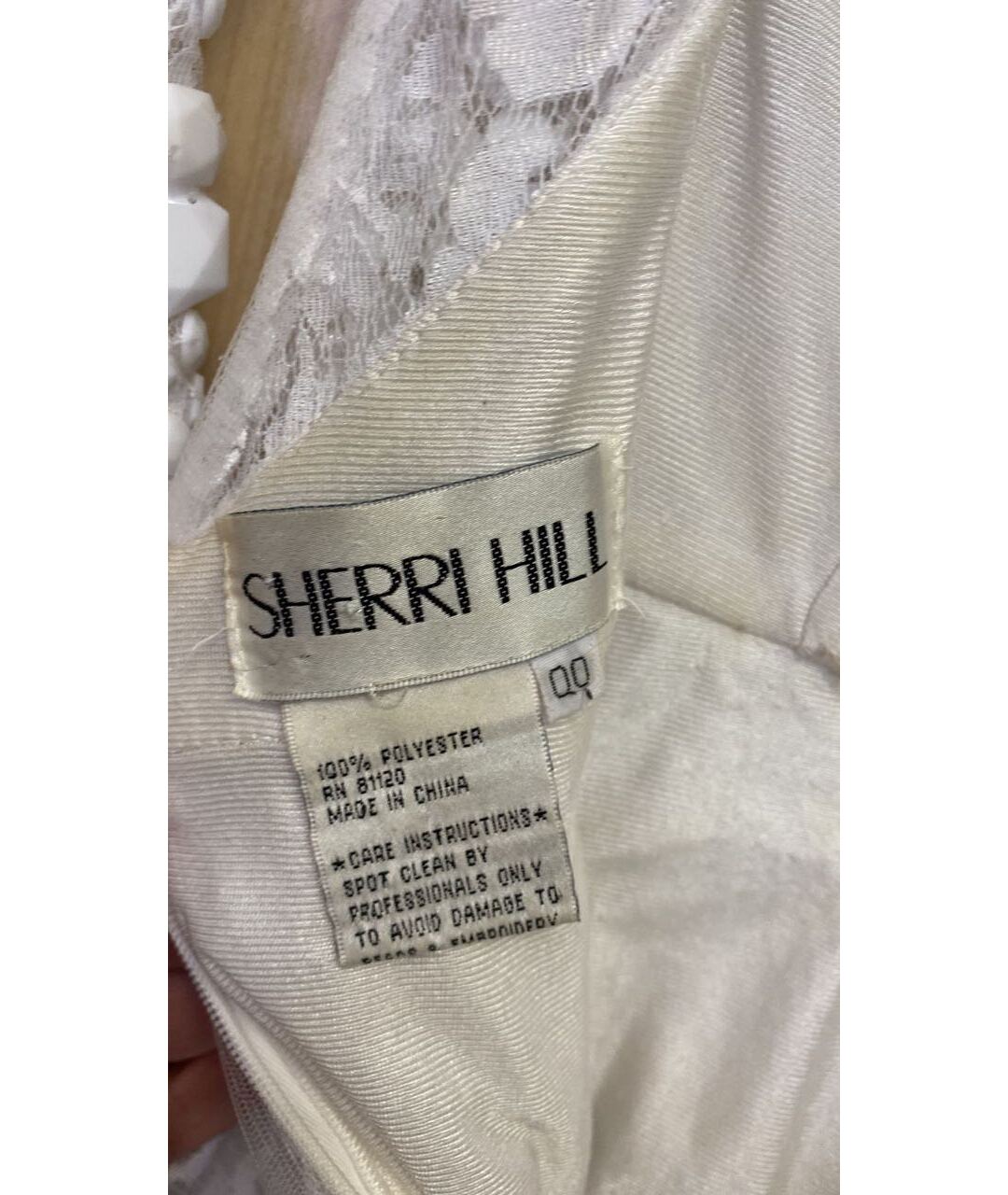 SHERRI HILL Белое полиэстеровое повседневное платье, фото 3