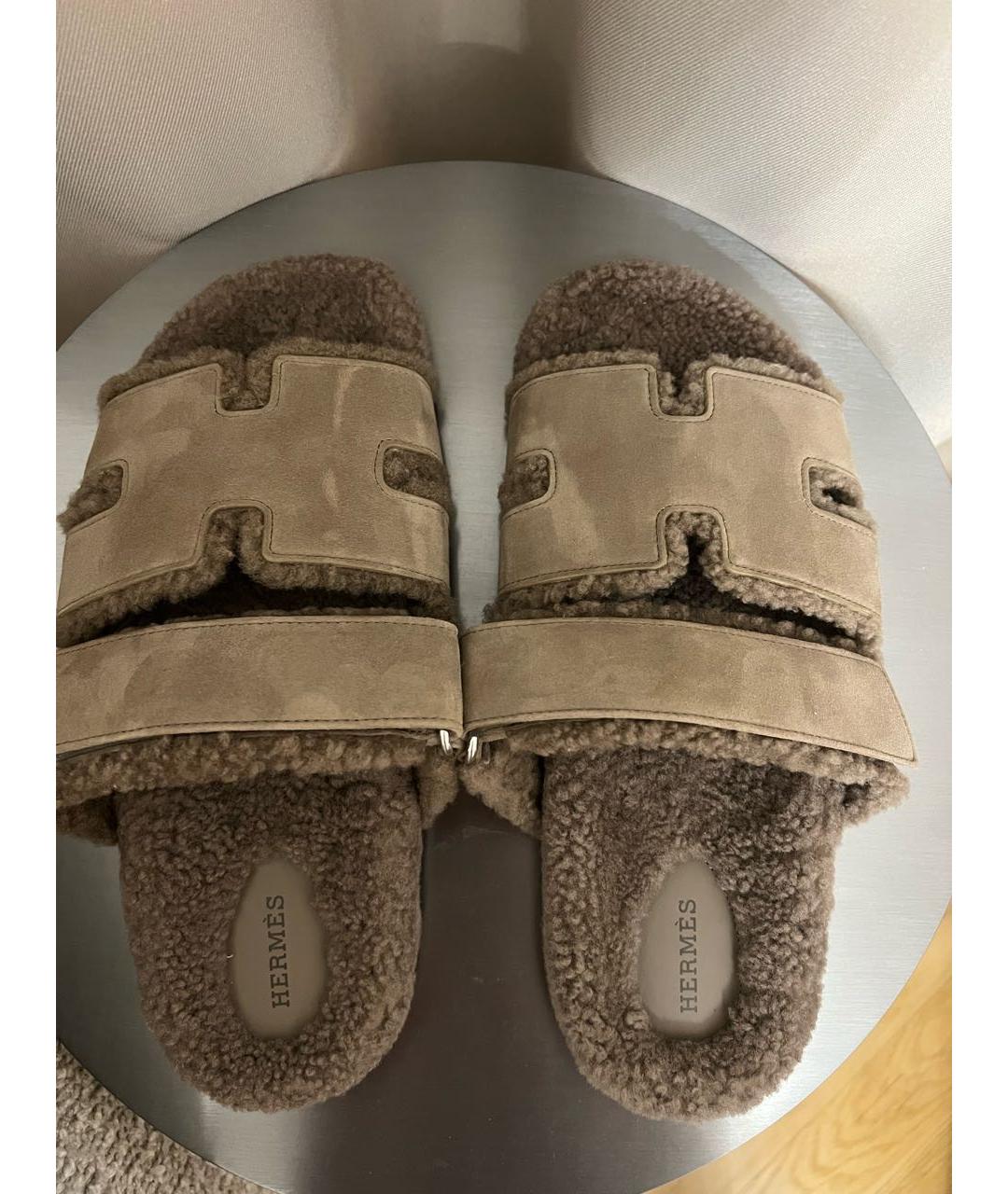 HERMES Бежевые замшевые шлепанцы, фото 3