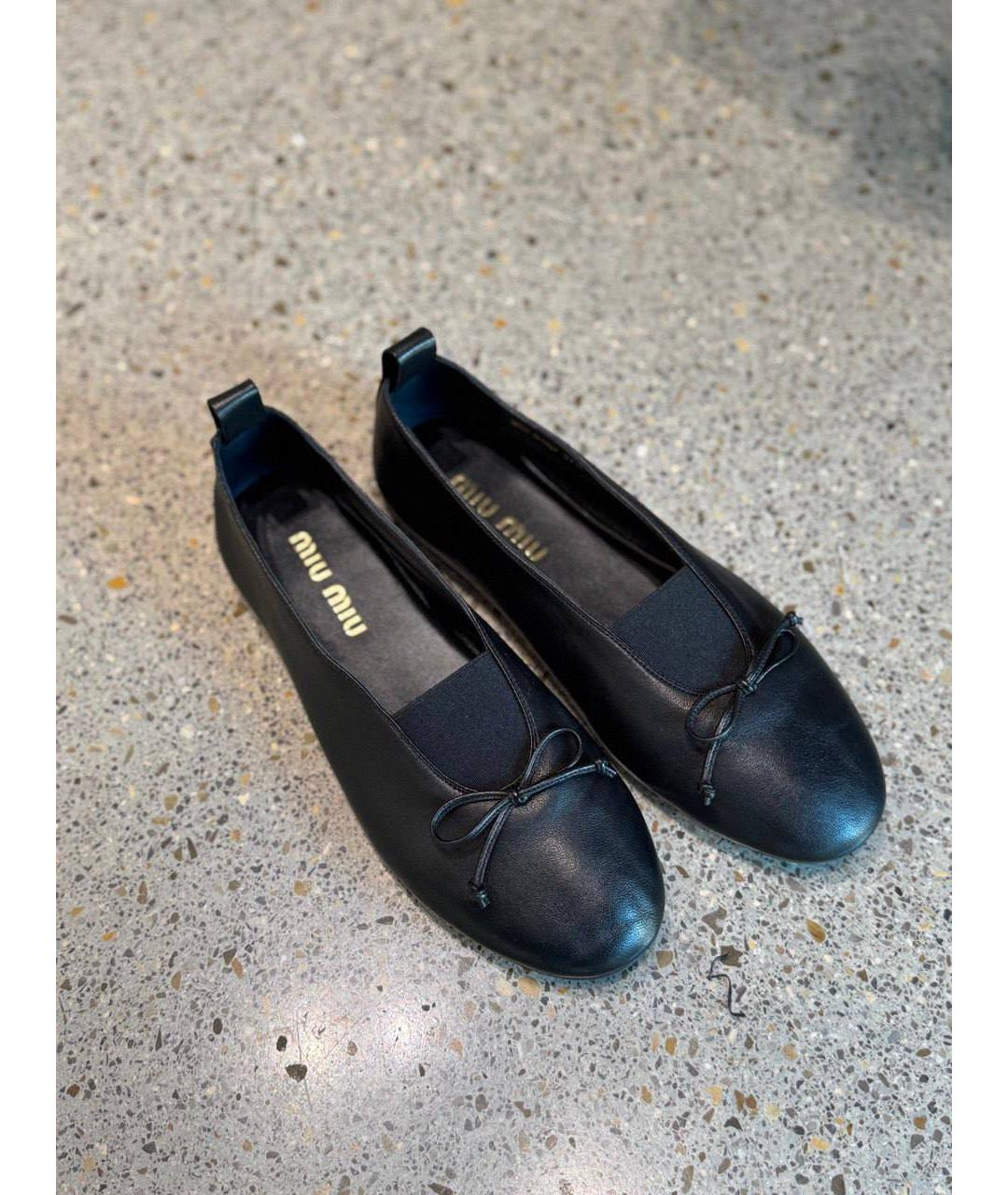 MIU MIU Черные кожаные балетки, фото 2