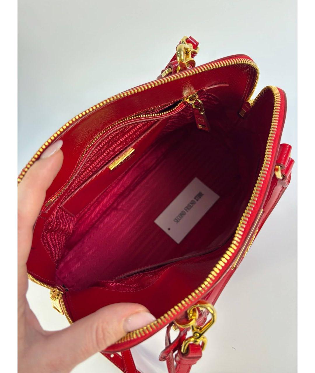 PRADA Красная сумка через плечо из лакированной кожи, фото 4