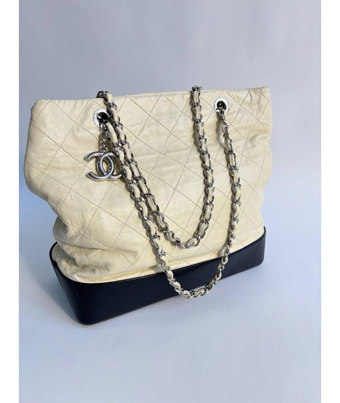 CHANEL Бежевая кожаная сумка через плечо, фото 3