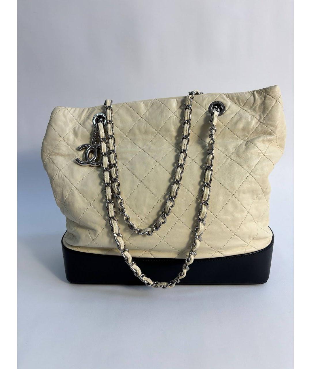 CHANEL Бежевая кожаная сумка через плечо, фото 2