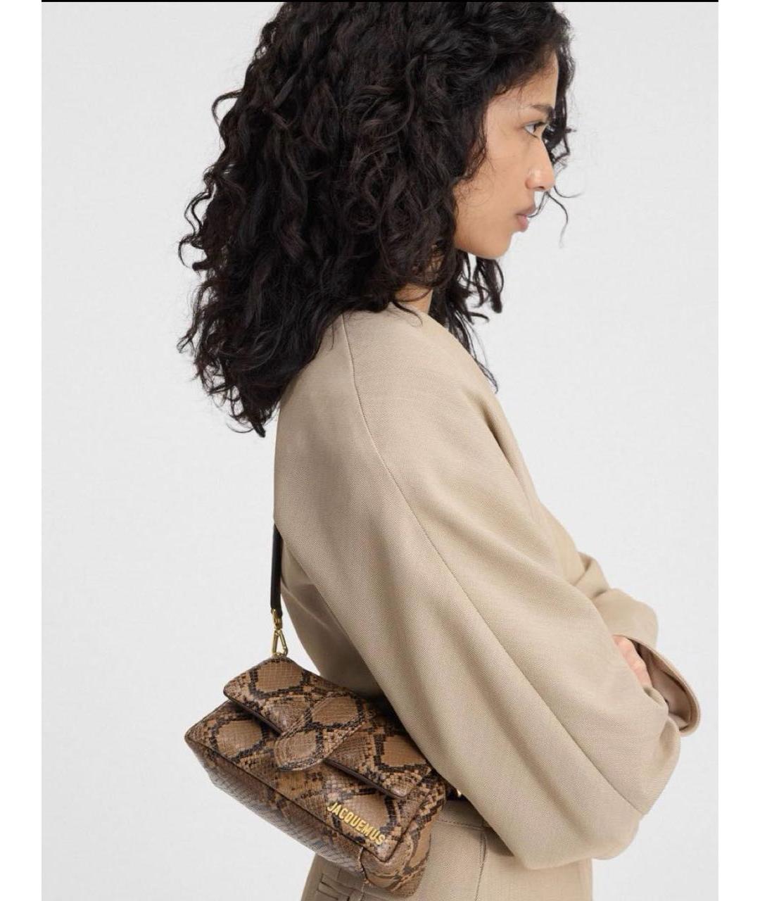 JACQUEMUS Коричневая кожаная сумка с короткими ручками, фото 6