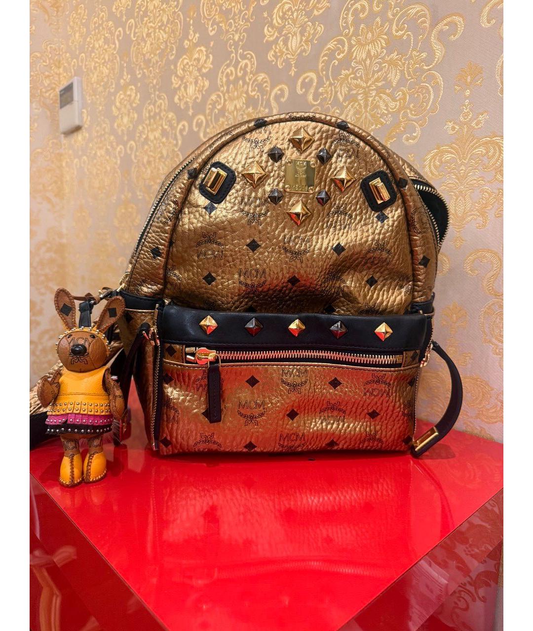 MCM Золотой кожаный рюкзак, фото 4