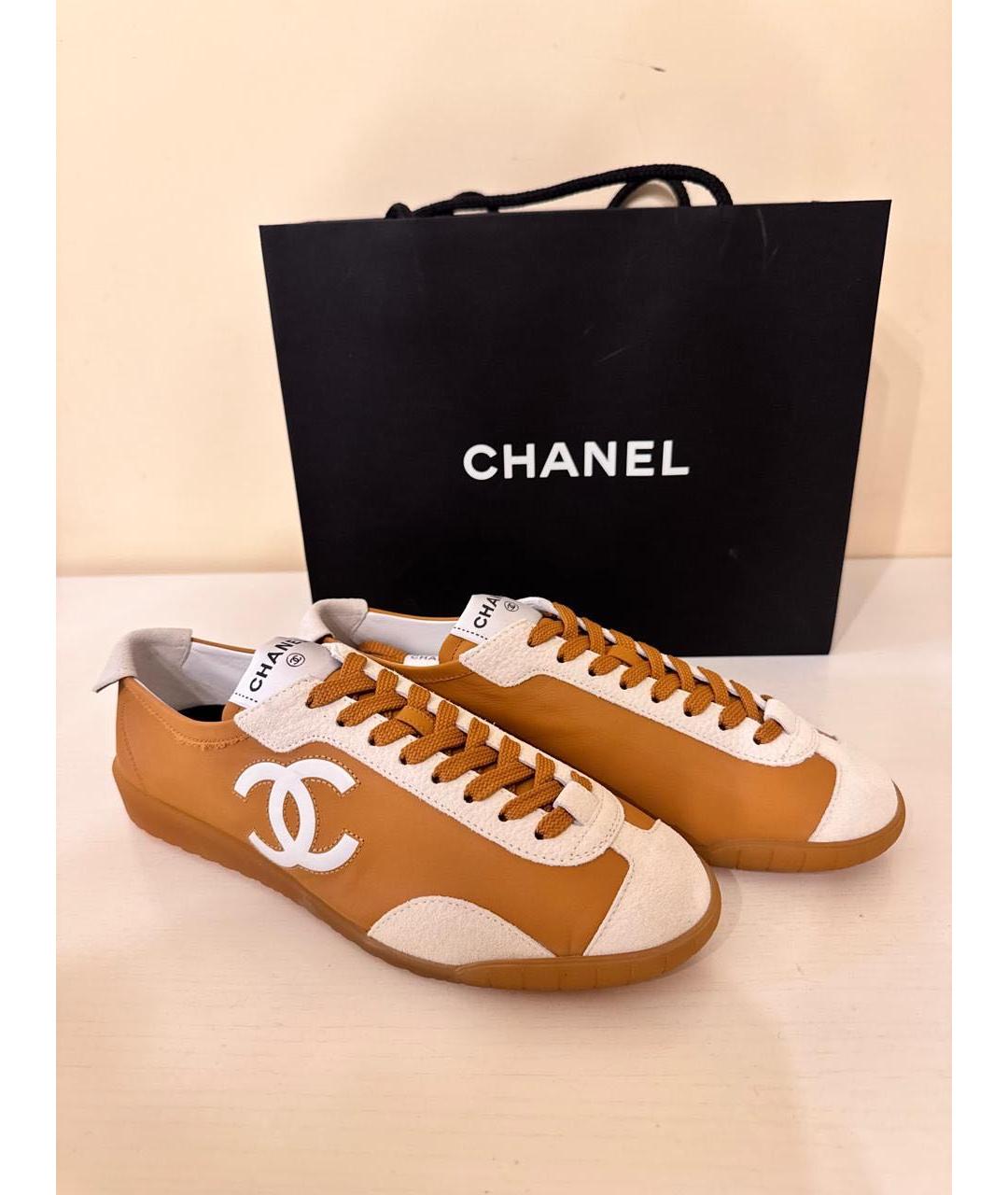 CHANEL Оранжевое кожаные кеды, фото 2