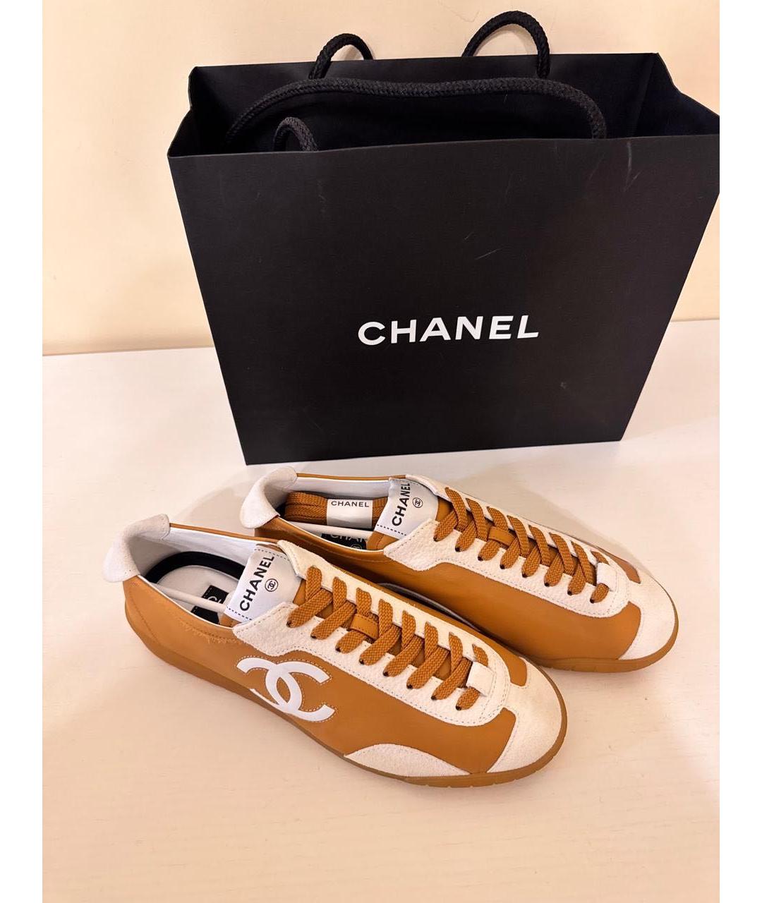 CHANEL Оранжевое кожаные кеды, фото 3