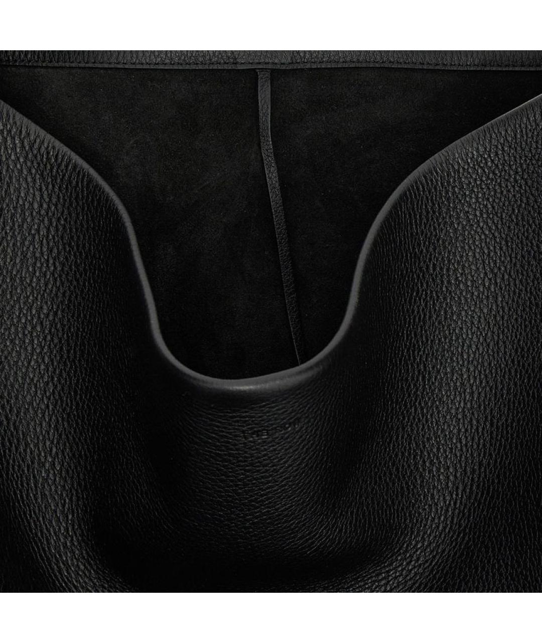 THE ROW Черная кожаная сумка на плечо, фото 4