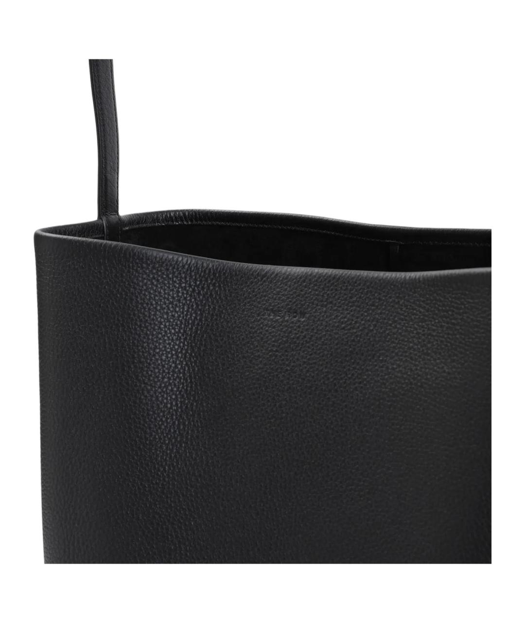 THE ROW Черная кожаная сумка на плечо, фото 3