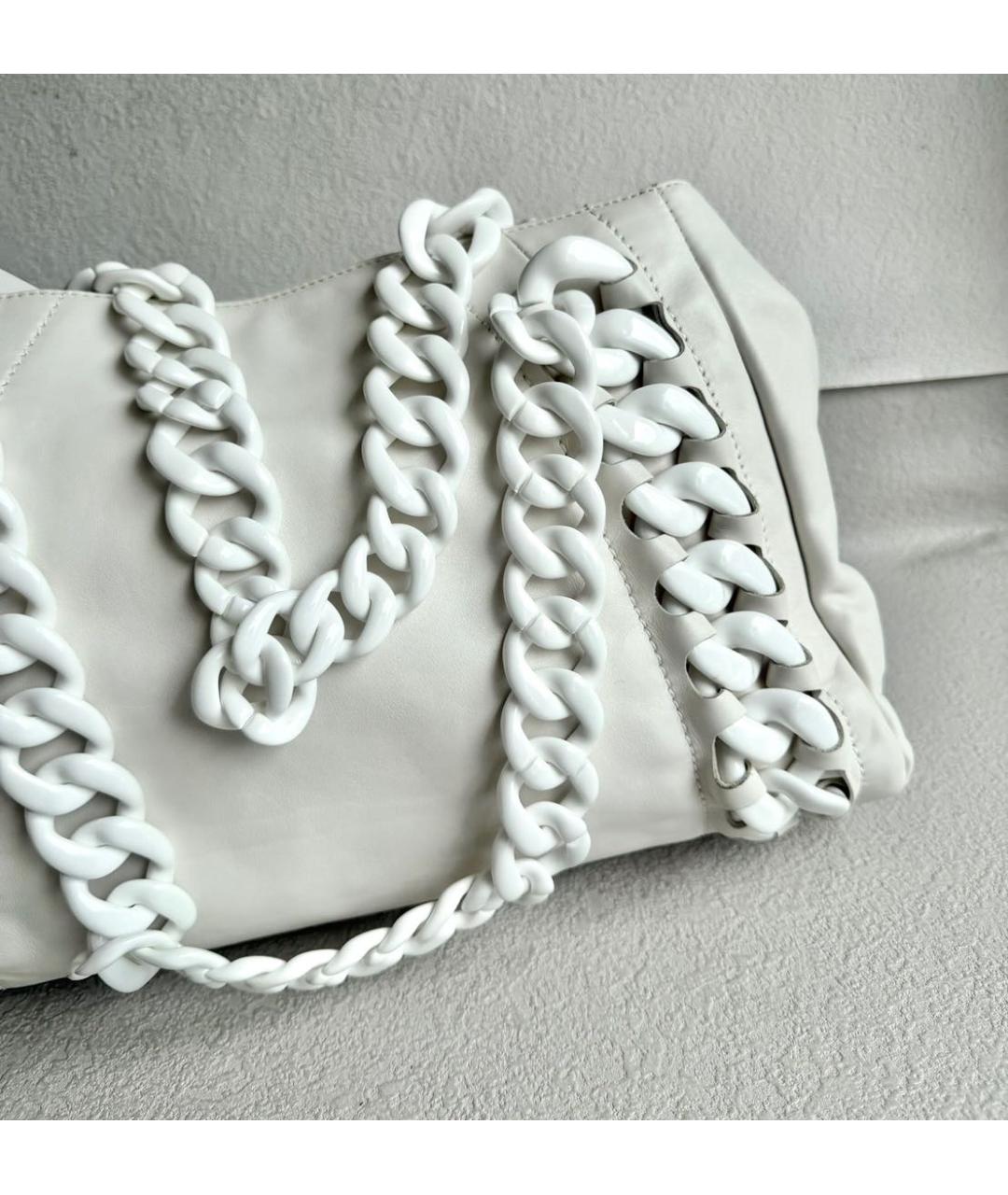 CHANEL Белая кожаная сумка через плечо, фото 4