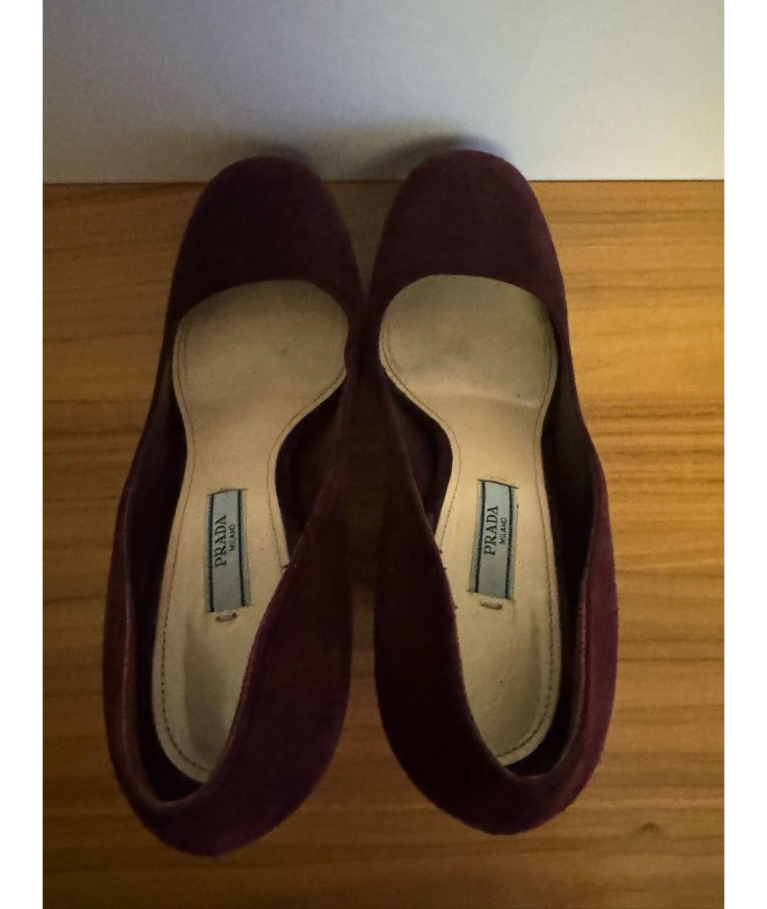 PRADA Бордовые замшевые туфли, фото 3