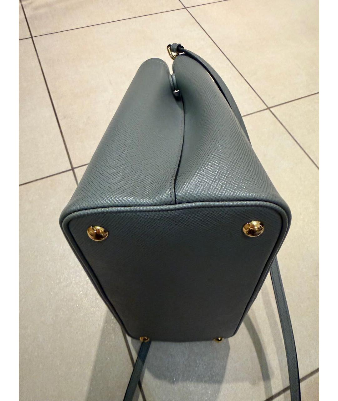 PRADA Серая кожаная сумка с короткими ручками, фото 2