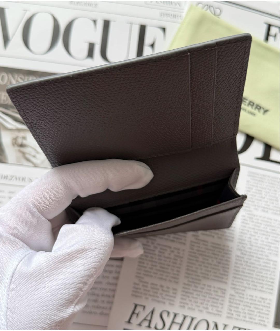 BURBERRY Серый кожаный кардхолдер, фото 4