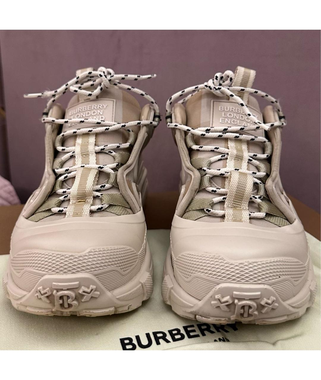 BURBERRY Бежевые кроссовки, фото 2