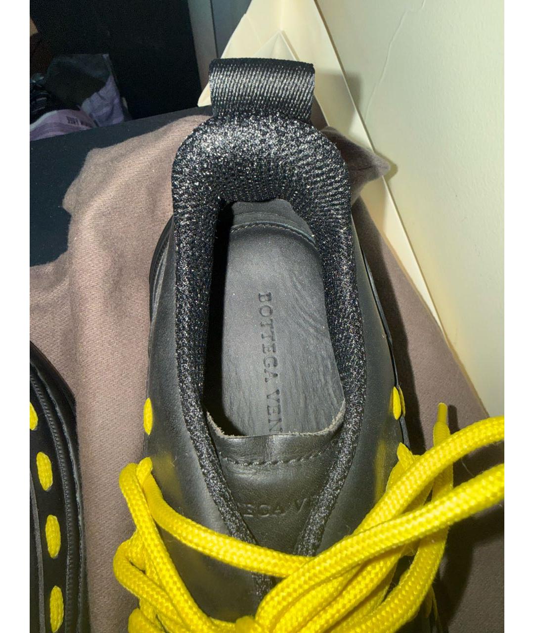 BOTTEGA VENETA Черные кожаные низкие кроссовки / кеды, фото 5