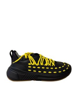 BOTTEGA VENETA Низкие кроссовки / кеды