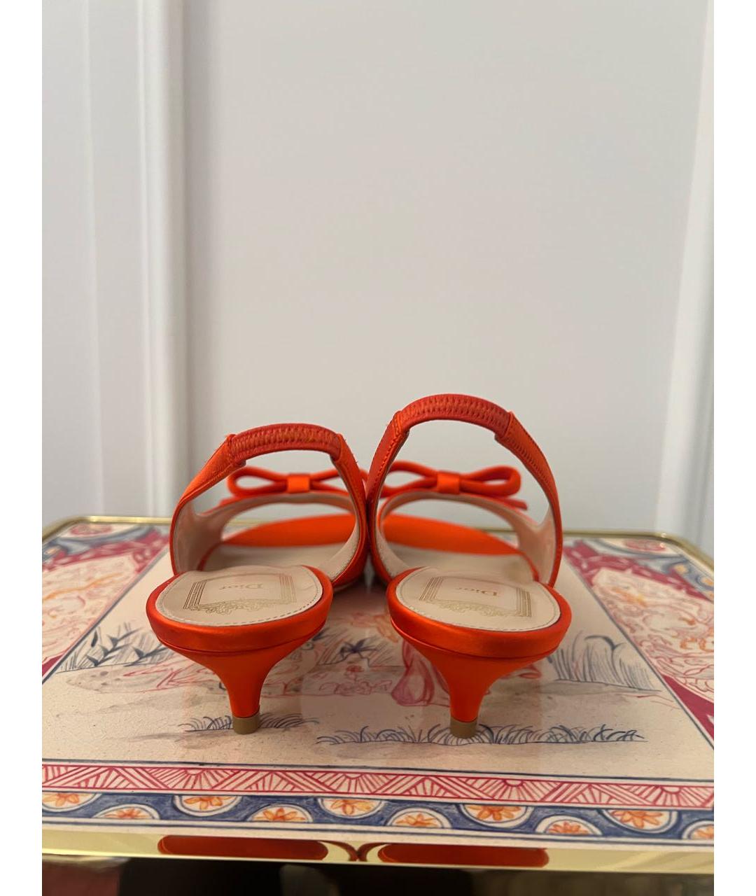 CHRISTIAN DIOR Оранжевое текстильные босоножки, фото 4