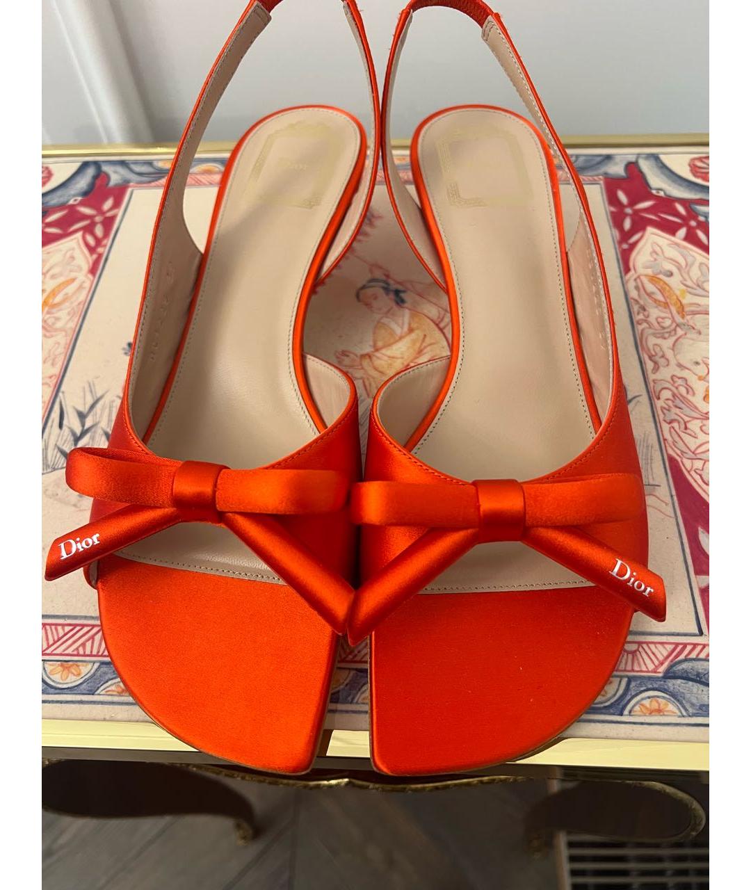 CHRISTIAN DIOR Оранжевое текстильные босоножки, фото 2