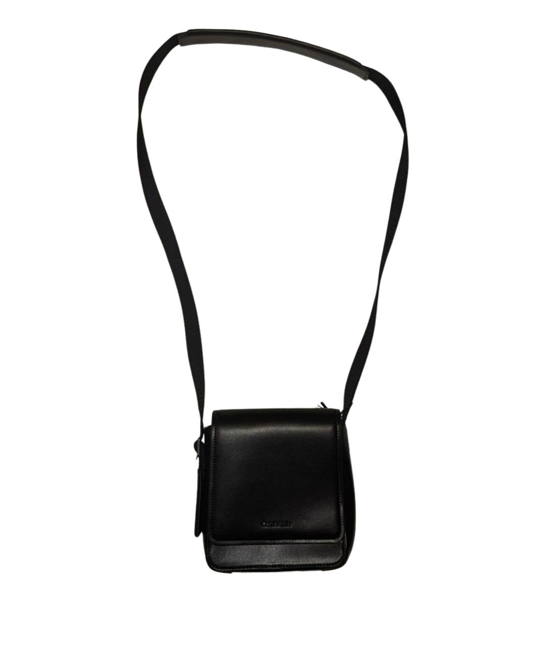 CALVIN KLEIN Черная кожаная сумка на плечо, фото 1