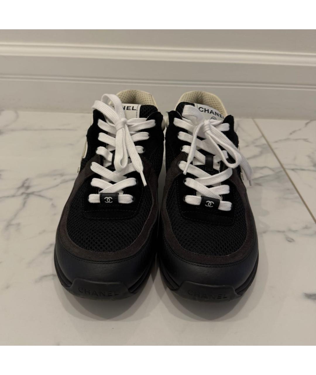 CHANEL Черные кроссовки из экзотической кожи, фото 2