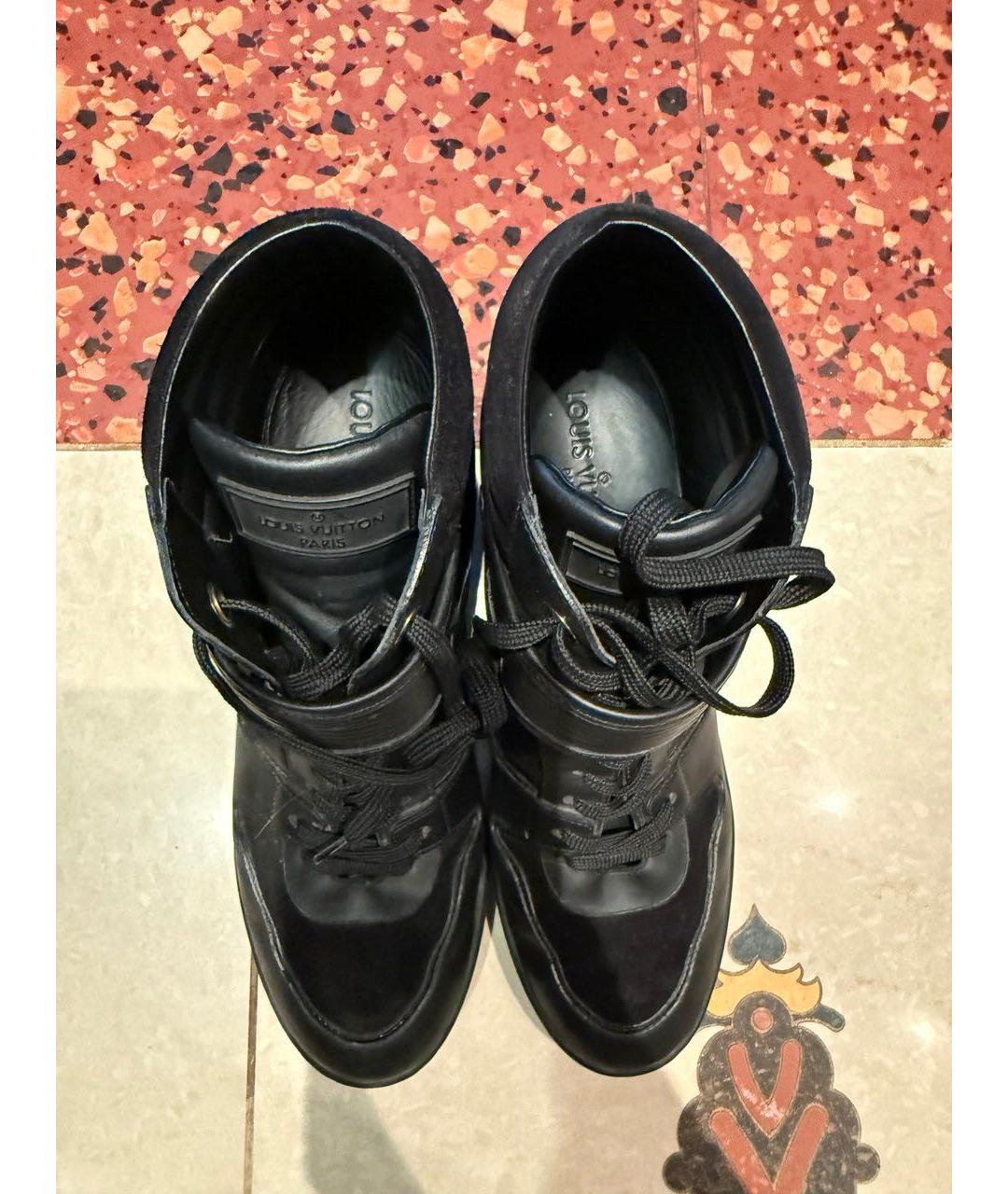 LOUIS VUITTON Черные кожаные ботильоны, фото 2