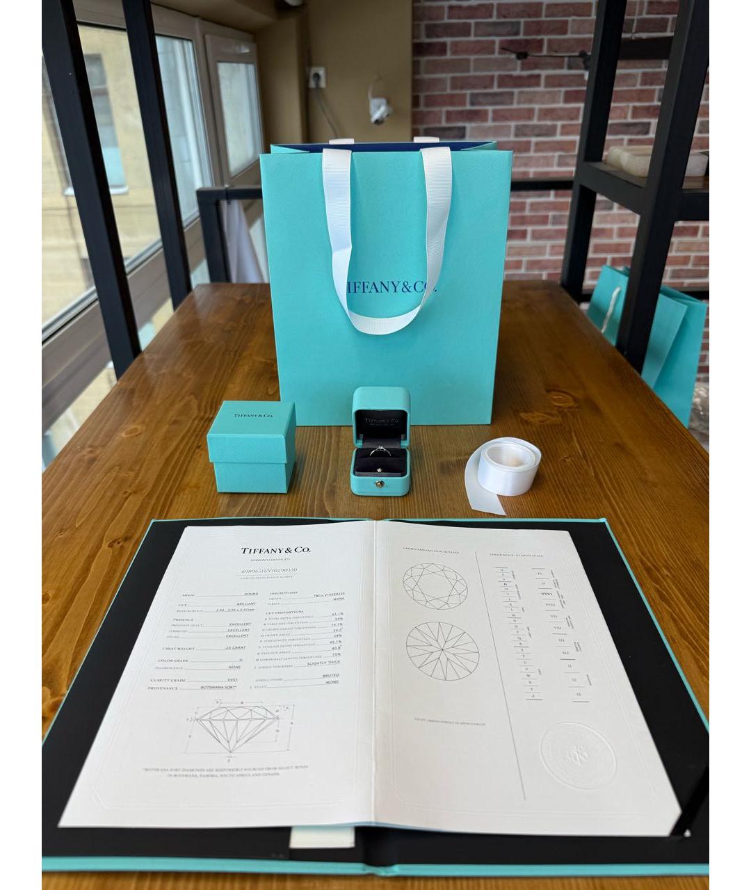 TIFFANY&CO Белое платиновое кольцо, фото 6