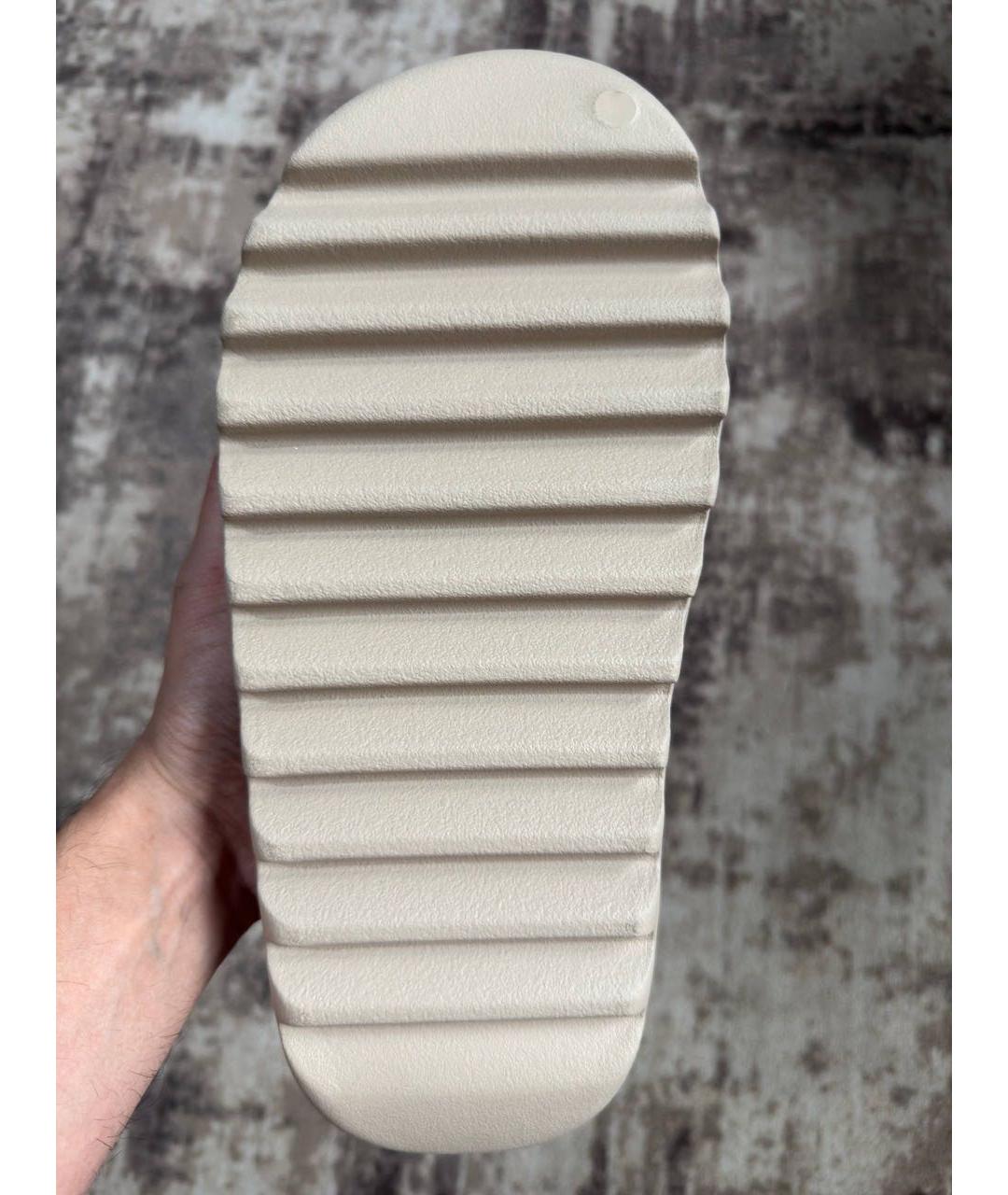 ADIDAS YEEZY Бежевые резиновые шлепанцы, фото 4