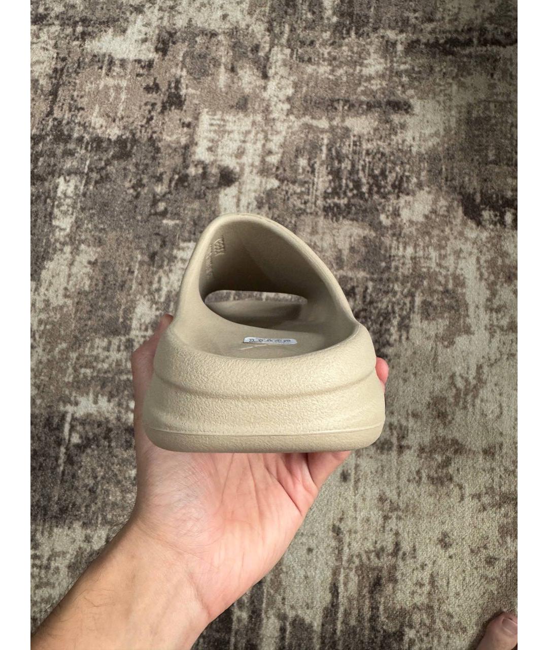 ADIDAS YEEZY Бежевые резиновые шлепанцы, фото 3