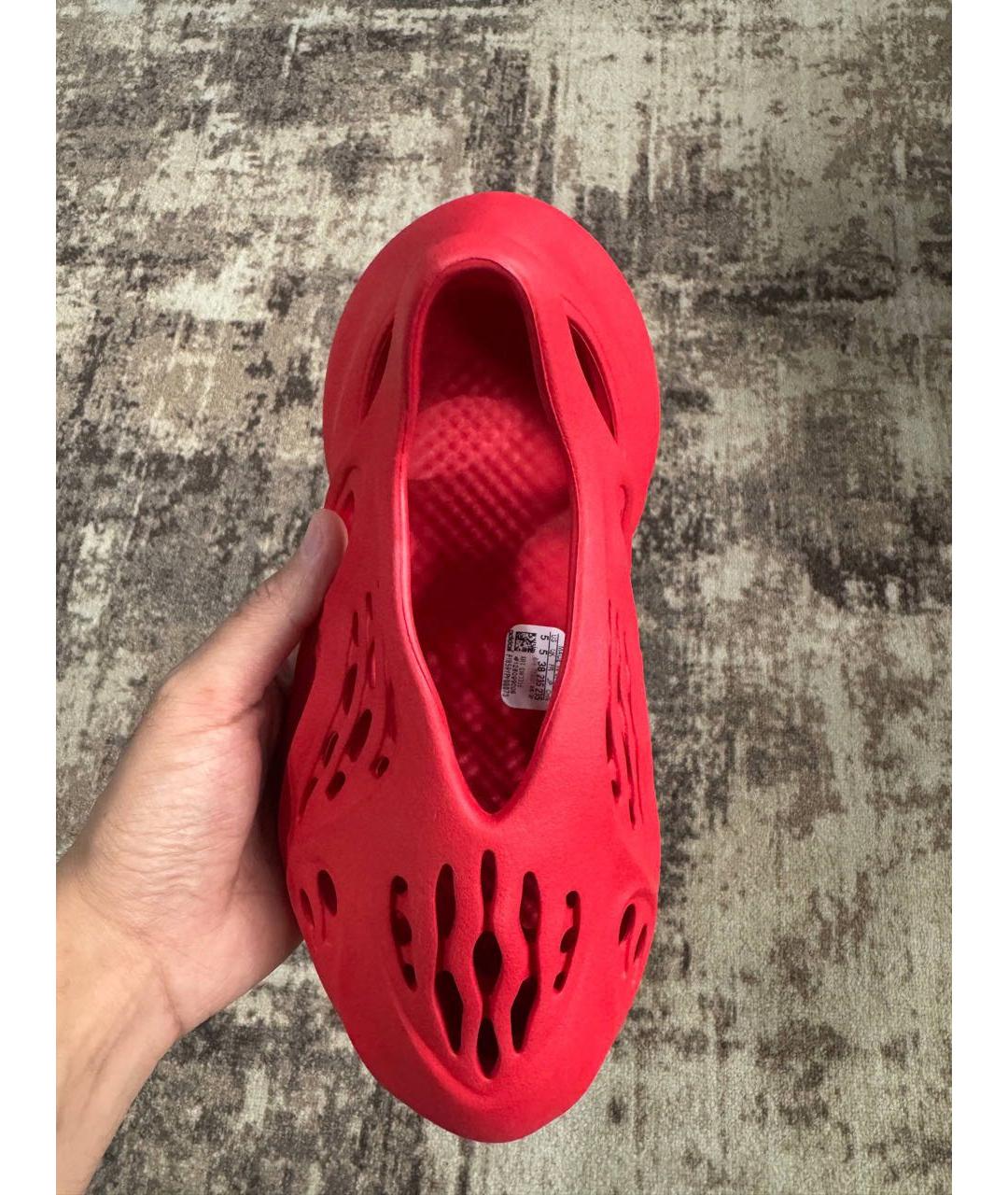 ADIDAS YEEZY Красные резиновые шлепанцы, фото 2