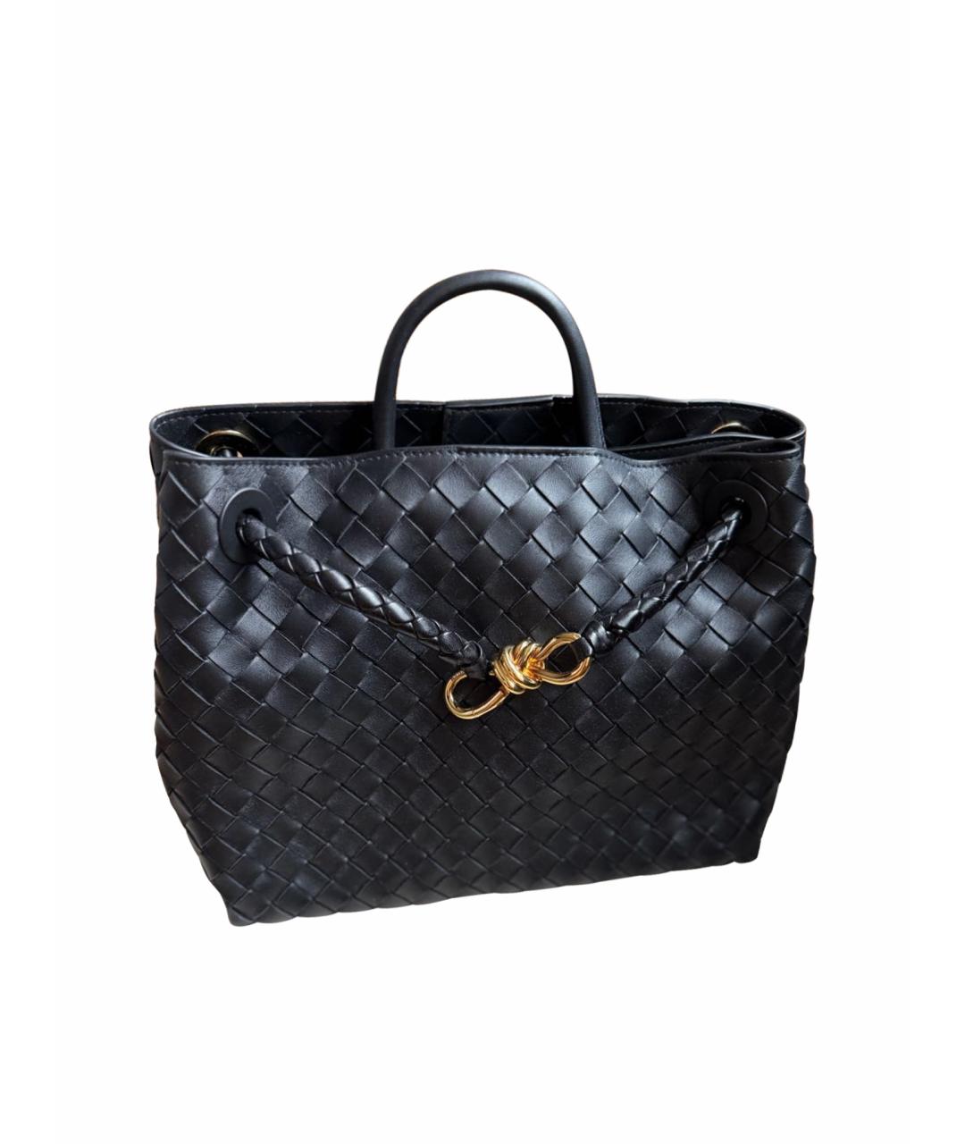 BOTTEGA VENETA Черная кожаная сумка с короткими ручками, фото 1