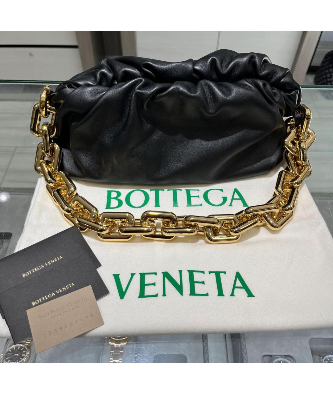 BOTTEGA VENETA Черная кожаная сумка с короткими ручками, фото 2
