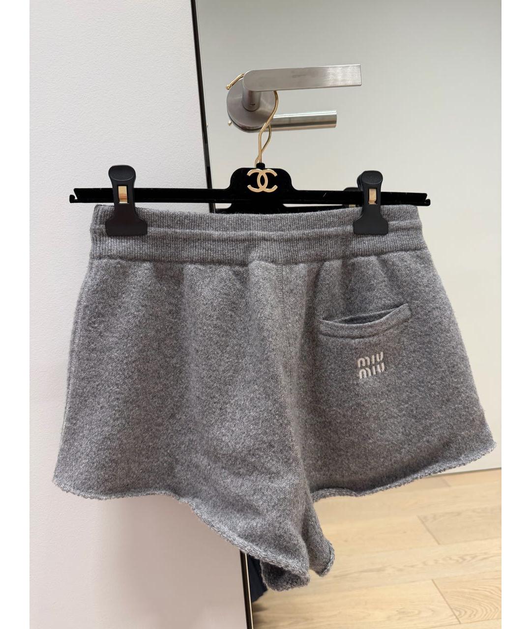 MIU MIU Серые шорты, фото 2