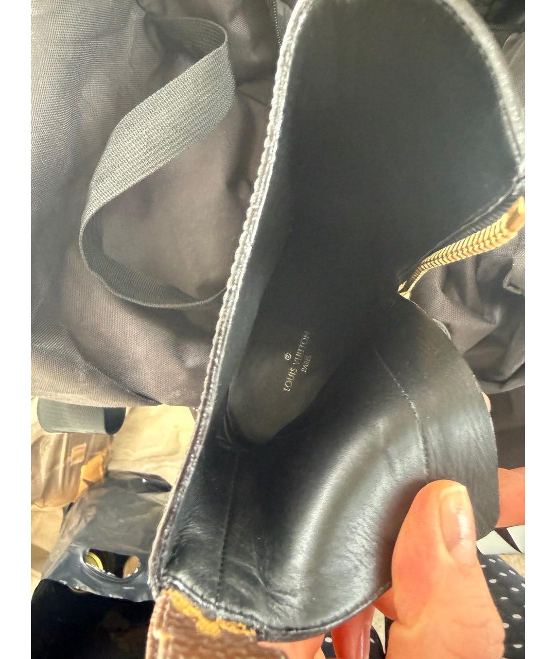 LOUIS VUITTON Черные ботильоны из лакированной кожи, фото 3