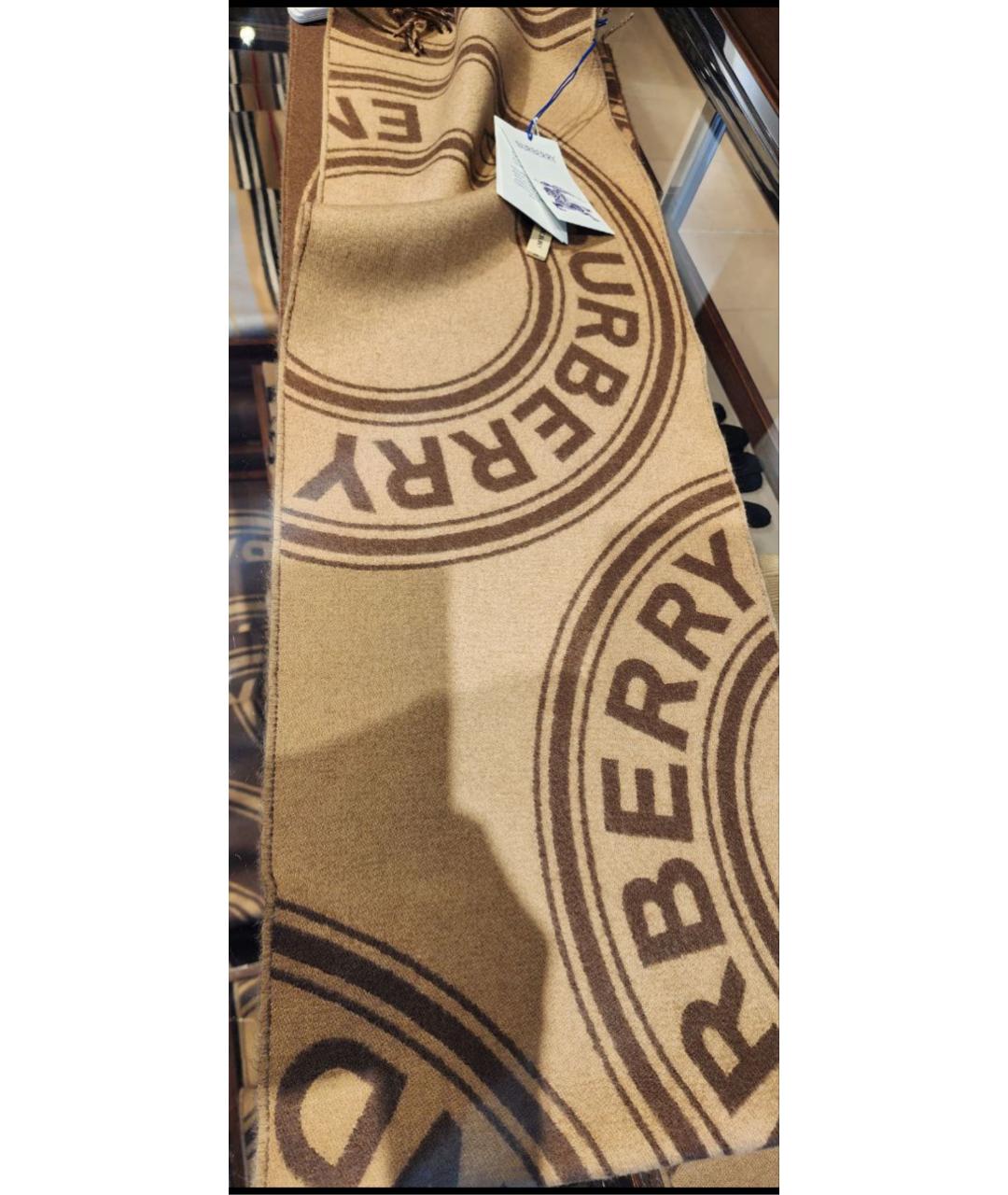 BURBERRY Бежевый шерстяной шарф, фото 6