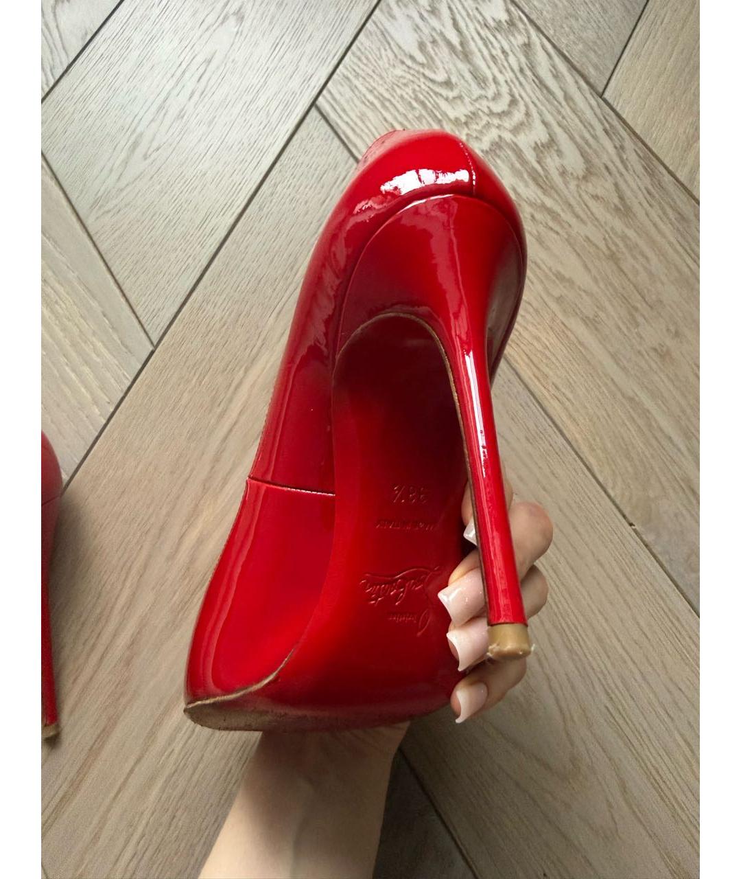 CHRISTIAN LOUBOUTIN Красные туфли из лакированной кожи, фото 3