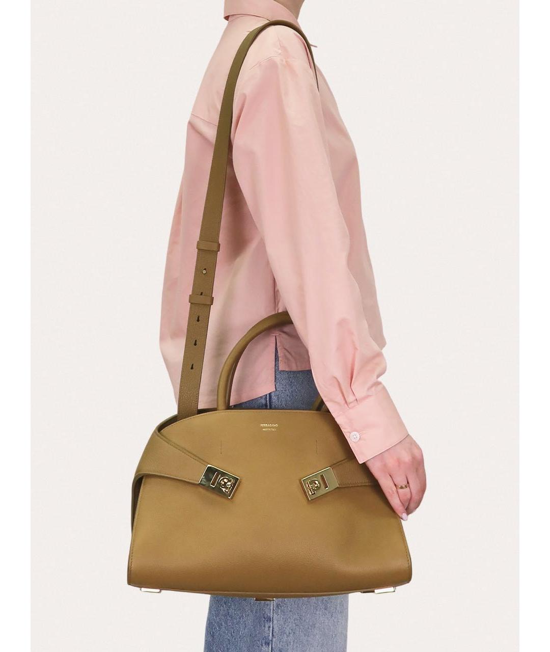 FERRAGAMO Горчичная кожаная сумка с короткими ручками, фото 8