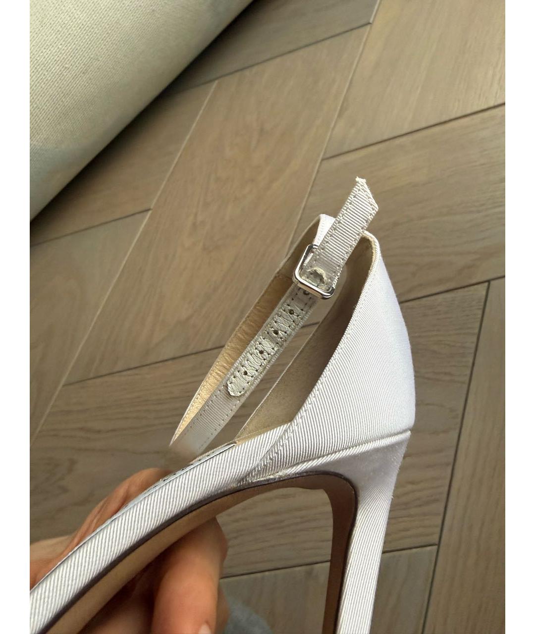 JIMMY CHOO Белые текстильные босоножки, фото 6