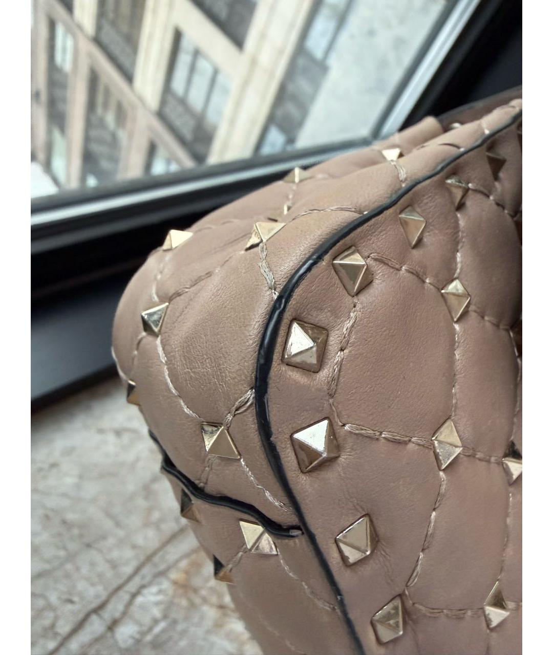 VALENTINO Бежевая кожаная сумка через плечо, фото 5