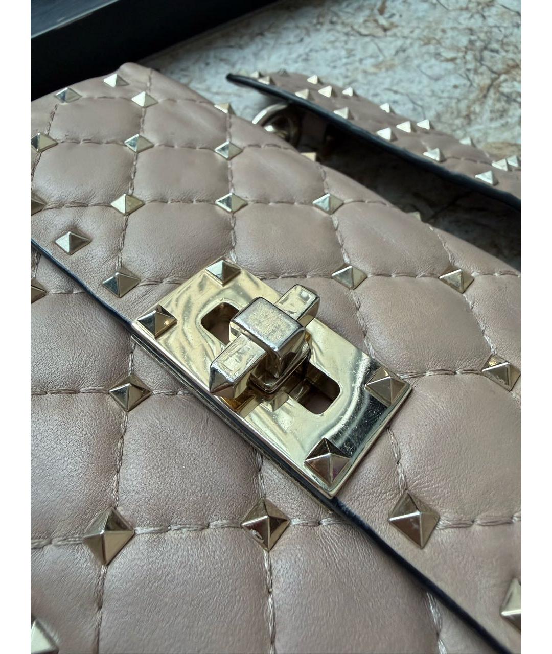 VALENTINO Бежевая кожаная сумка через плечо, фото 6