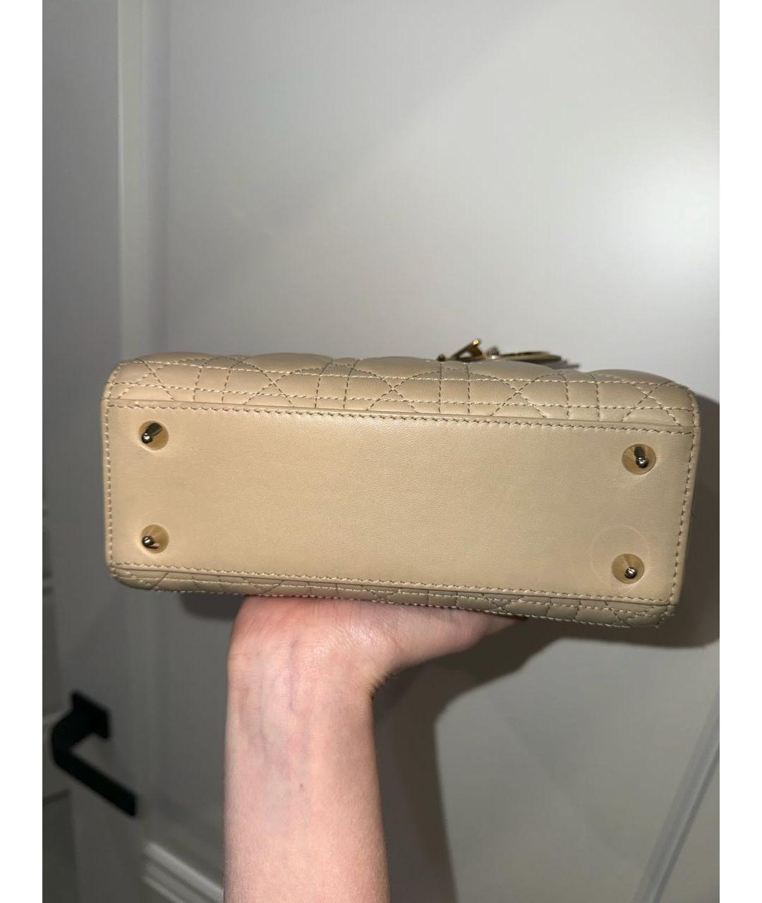 CHRISTIAN DIOR Бежевая кожаная сумка с короткими ручками, фото 6